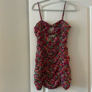 Absolutely adorable Endless Rose size medium dress! Perfect for spring/sunmer!